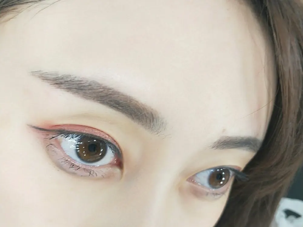|絲霧 眉|更新補色!!霧眉漂眉推薦.一做完就自然!!不會變蠟筆小新| ASVINA艾偲維娜國際持久彩妝|林瑀希-Evita老師|中山區 民權西路捷運站 圖21